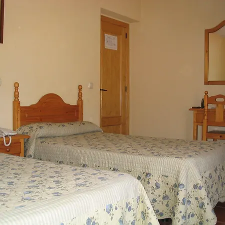 Valle Del Arenales 2*
